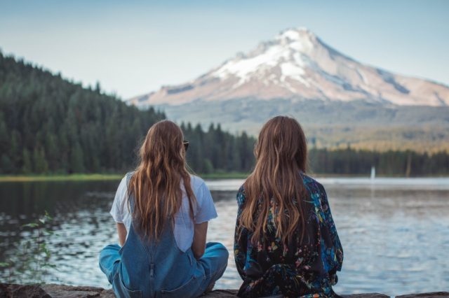Setting Boundaries with Friends from Recovery Treatment | Libero Magazine 2